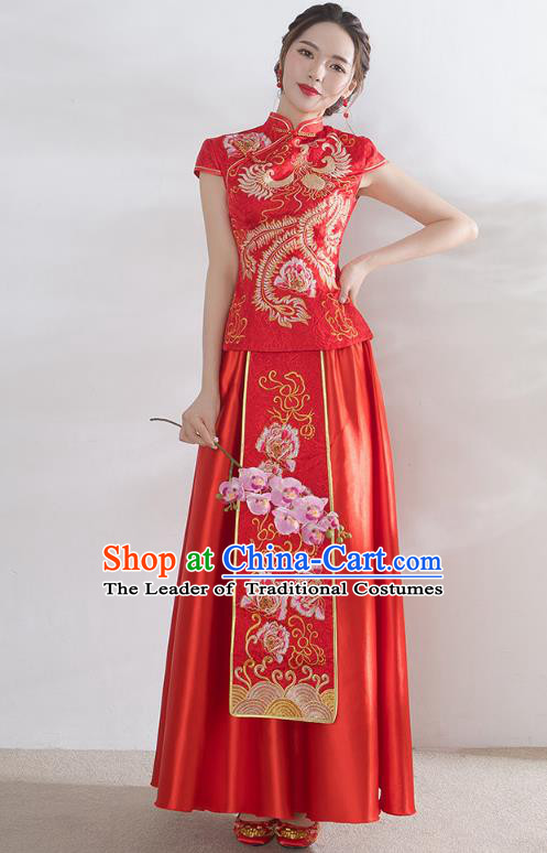 Traditional Ancient Chinese Wedding Costume Handmade Embroidery Peony Satin Short Sleeve Xiuhe Suits, Chinese Style Wedding Dress Red Embroidery Dragon and Phoenix Flown Bride Toast Cheongsam for Women