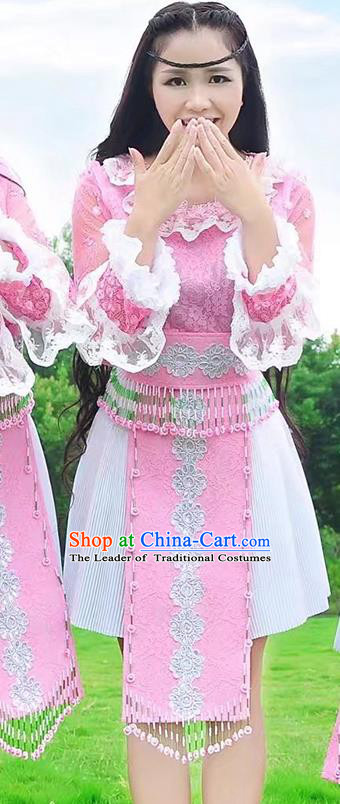 Traditional Chinese Miao Nationality Costume, Hmong Folk Dance Ethnic White Pleated Skirt, Chinese Minority Nationality Embroidery Clothing for Women