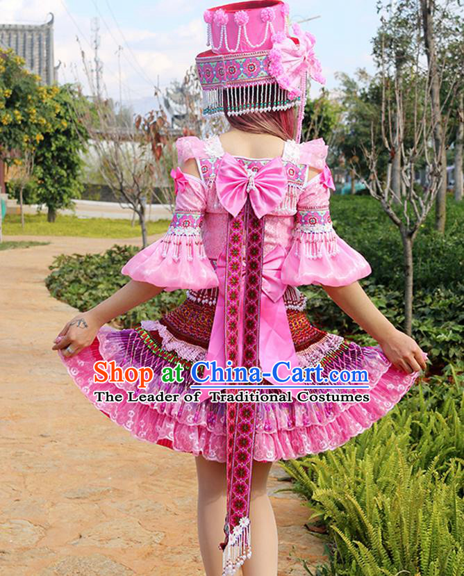 Traditional Chinese Miao Nationality Dancing Costume Hmong Female Folk Dance Ethnic Pleated Skirt Chinese Minority Nationality Embroidery Costume for Women