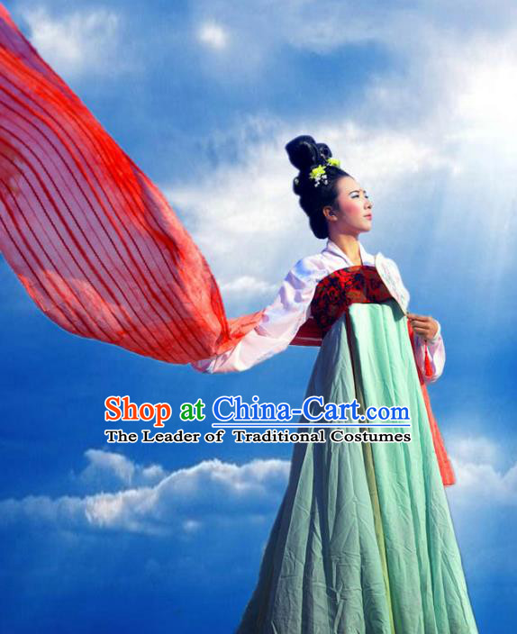 Traditional Ancient Chinese Imperial Princess Costume Green Slip Skirt, Elegant Hanfu Clothing Chinese Tang Dynasty Palace Lady Embroidered Clothing for Women