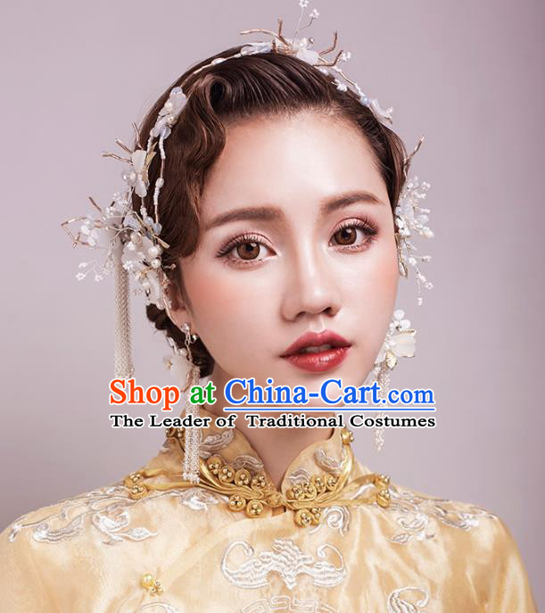 Aisan Chinese Handmade Classical Hair Accessories White Flowers Hair Comb Complete Set, China Xiuhe Suit Hairpins Wedding Headwear for Women