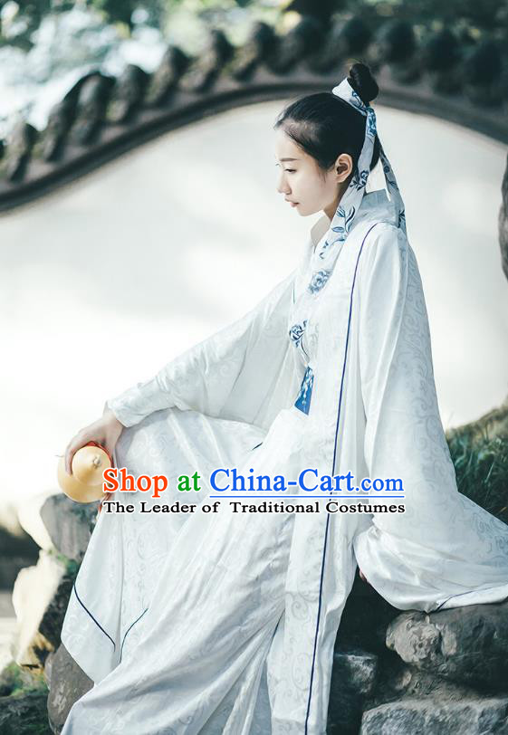 Traditional Chinese Ancient Hanfu Swordswoman Costume, Asian China Han Dynasty Palace Lady Embroidered Clothing for Women