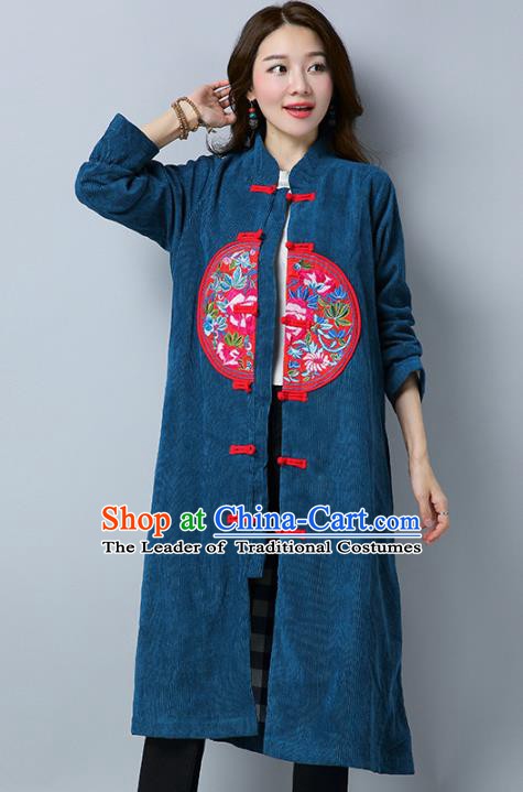 Traditional Chinese National Costume Hanfu Embroidered Green Coat, China Tang Suit Plated Buttons Dust Coat for Women