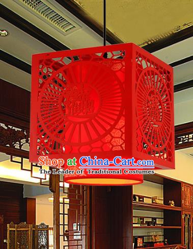 Traditional Chinese Handmade Red Wood Lantern Classical Palace Lantern China Ceiling Palace Lamp