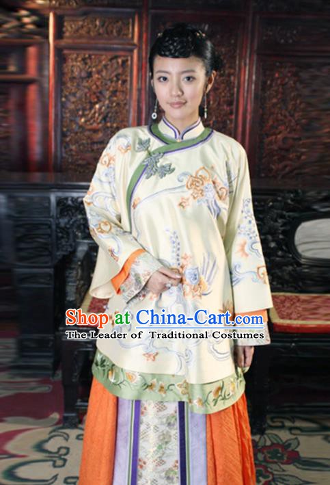Traditional Chinese Ancient Qing Dynasty Young Mistress Embroidered Yellow Xiuhe Suit Clothing for Women