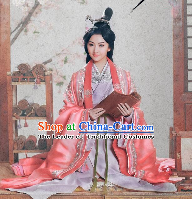 Traditional Chinese Ancient Han Dynasty Imperial Princess Delicate Embroidered Hanfu Costume for Women