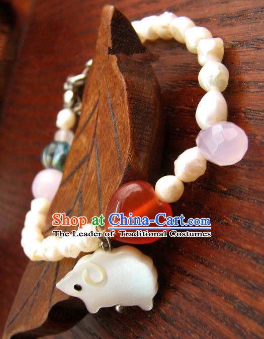 Traditional Handmade Chinese Ancient Classical Accessories Shell Pearls Bracelets for Women