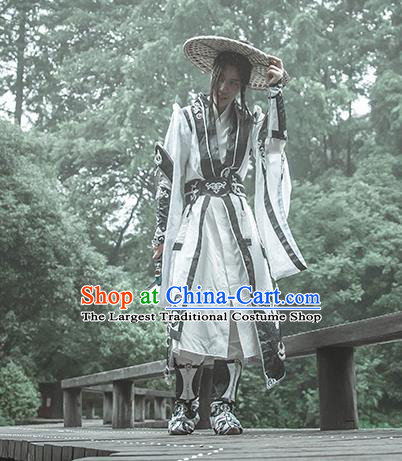 Chinese Traditional Cosplay Taoist Priest Costumes Ancient Swordsman Clothing for Men
