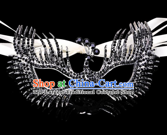 Handmade Halloween Accessories Face Mask Venice Fancy Ball Crystal Peacock Black Masks for Women