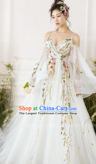 Top Performance Catwalks Costumes White Wedding Dress Flowers Fairy Full Dress for Women