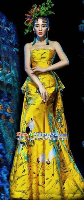 Chinese Classical Catwalks Costumes Traditional Yellow Trailing Full Dress for Women