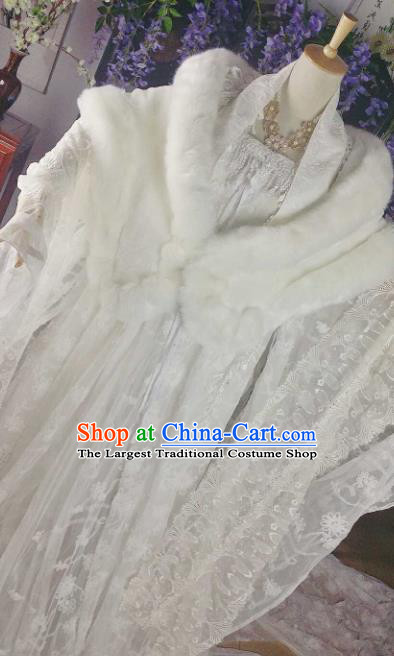 Ancient Chinese Cosplay Costume Chinese Shoes Traditional China Swordsman Clothing and Jewelry Accessories