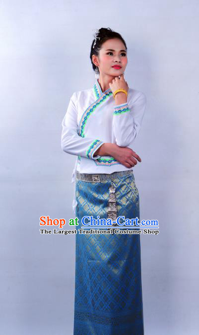 Asian Chinese Ethnic Costumes Traditional Dai Nationality Folk Dance White Blouse and Blue Skirt for Women
