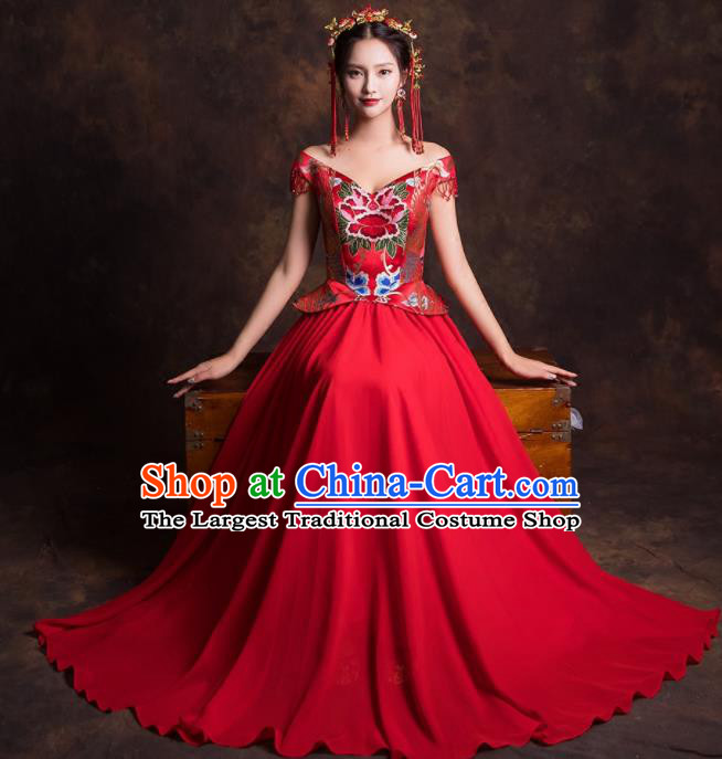 Chinese Traditional Embroidered Red Dress Ancient Wedding Dress for Women