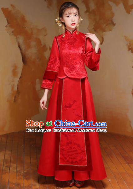 Traditional Chinese Wedding Costumes Ancient Bride Embroidered Red Silk Dress for Women