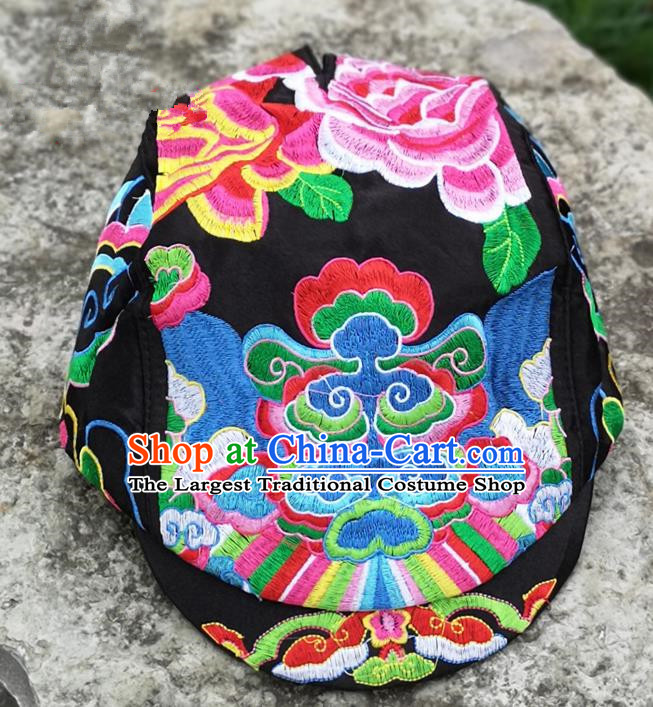 Chinese Traditional Embroidered Yunnan Dai Minority Black Cap for Women
