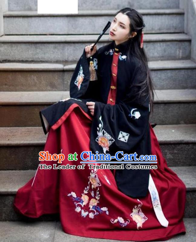 China Ancient Ming Dynasty Palace Princess Costume Embroidered Long Blouse and Skirt for Women