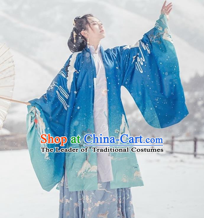 Chinese Ancient Palace Lady Cloak Traditional Ming Dynasty Princess Hanfu Embroidered Costume for Women