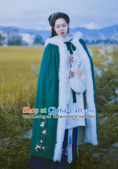 Chinese Ancient Ming Dynasty Princess Embroidered Plum Blossom Mantle Costume Green Long Cloak for Women