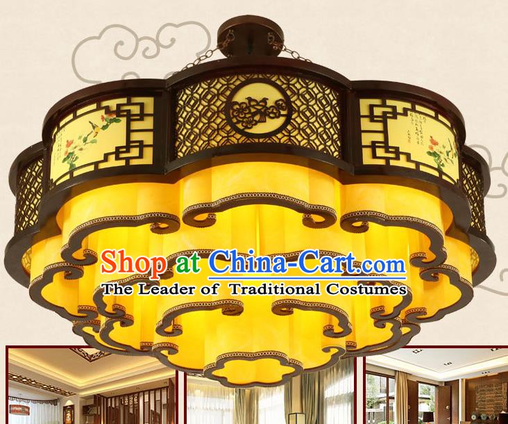 China Traditional Handmade Ancient Pierced Wood Lantern Palace Lanterns Ceiling Lamp