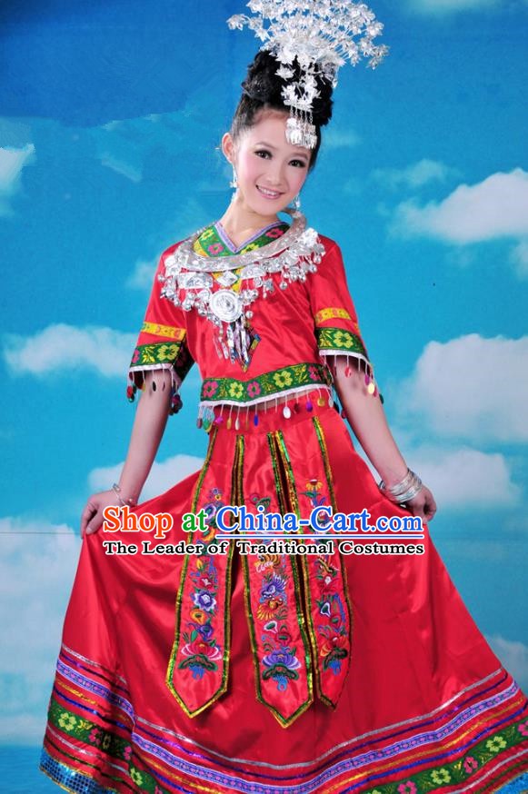 Traditional Chinese Miao Minority Nationality Embroidered Costume Red Dress for Women