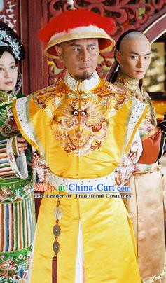 Chinese Qing Dynasty Emperor Kangxi Historical Costume Ancient Manchu King Clothing for Men