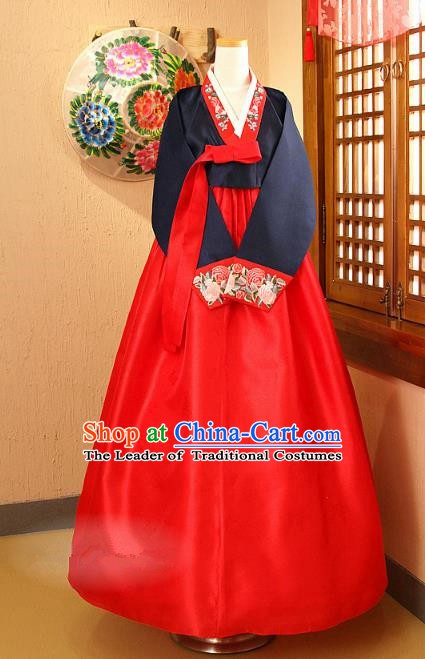 Korean Traditional Palace Garment Hanbok Fashion Apparel Costume Navy Blouse and Red Dress for Women