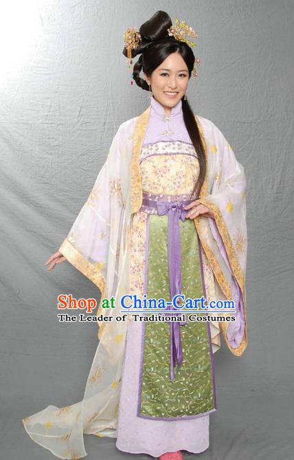 Ancient Chinese Ming Dynasty Imperial Empress of Zhu Yunwen Embroidered Historical Costume Palace Replica Costume for Women