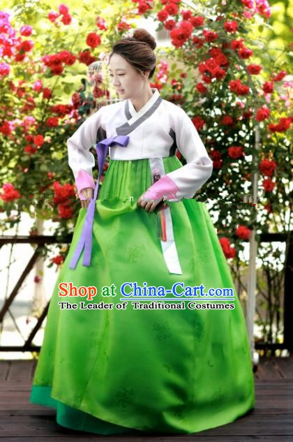 Korean Traditional Bride Hanbok Formal Occasions White Blouse and Green Dress Ancient Fashion Apparel Costumes for Women