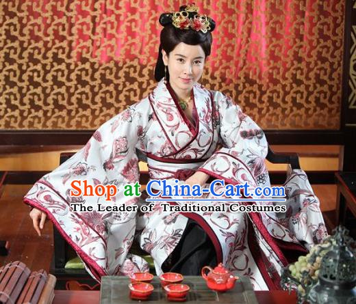 Chinese Ancient Spring and Autumn Period Wei State Empress Hanfu Dress Palace Queen Replica Costume for Women