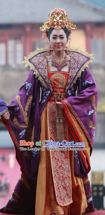 Chinese Ancient Palace Queen Trailing Hanfu Dress Tang Dynasty Imperial Empress Wang Embroidered Costumes and Headpiece for Women