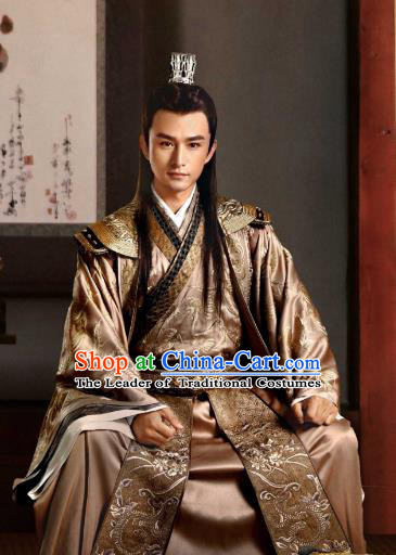 Tribes and Empires Storm of Prophecy Chinese Ancient Prince Embroidered Costumes for Men