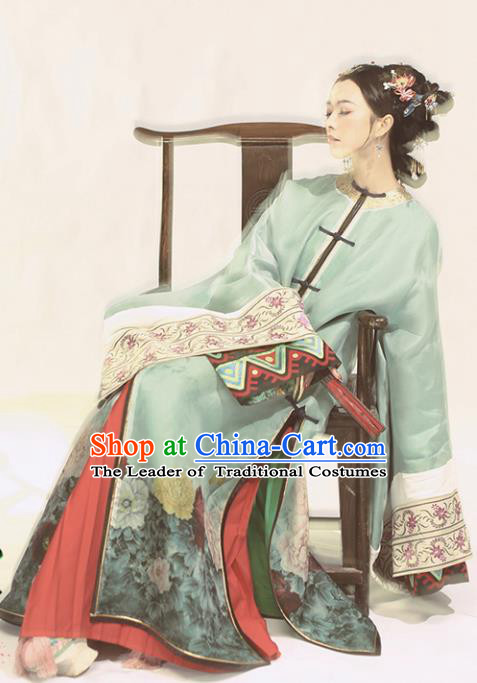 Chinese Ancient Palace Lady Hanfu Han Dynasty Imperial Concubine Queen Embroidered Historical Costumes for Women