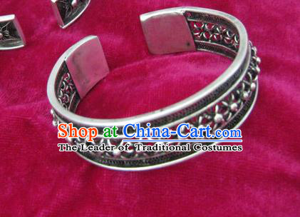 Chinese Miao Nationality Ornaments Traditional Hmong Handmade Sliver Pierced Bracelet for Women