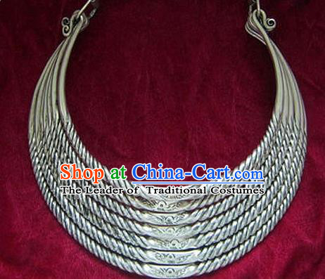 Chinese Miao Nationality Ornaments Carving Sliver Necklace Traditional Hmong Necklet for Women