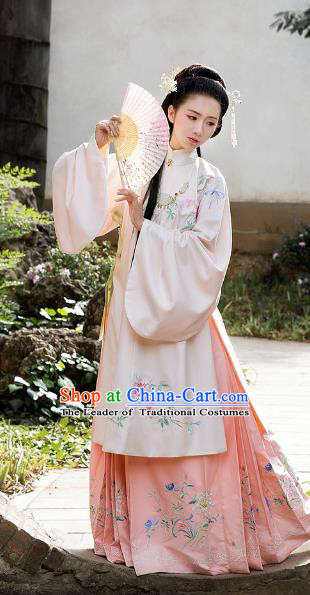 Chinese Ancient Ming Dynasty Princess Embroidered Costumes Hanfu Dress for Women