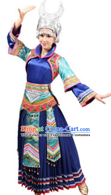 Traditional Chinese Miao Nationality Wedding Pleated Skirt, Chinese Hmong Female Ethnic Folk Dance Costume and Headwear for Women