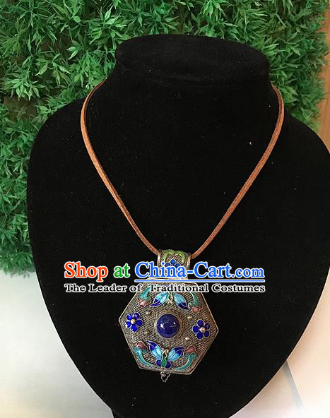 Handmade Chinese Miao Nationality Sachet Necklace Sliver Hmong Blueing Necklet for Women