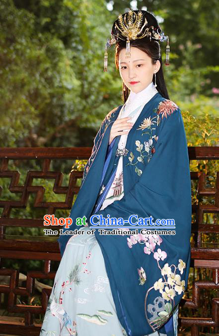 Chinese Ancient Palace Lady Hanfu Han Dynasty Imperial Concubine Queen Embroidered Historical Costumes