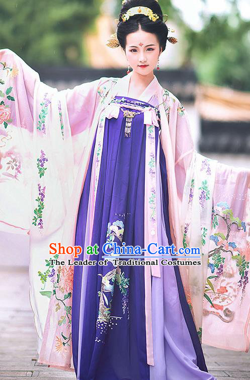 Chinese Ancient Palace Lady Hanfu Han Dynasty Imperial Concubine Queen Embroidered Historical Costumes