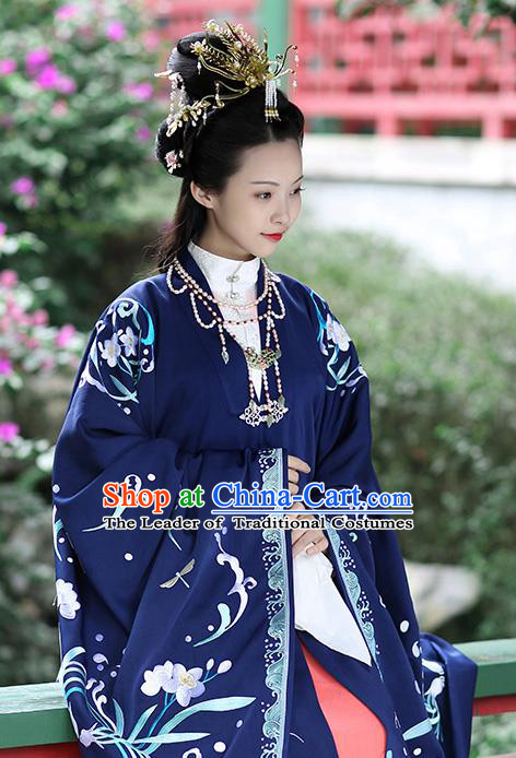 Chinese Ancient Palace Lady Hanfu Han Dynasty Imperial Concubine Queen Embroidered Historical Costumes