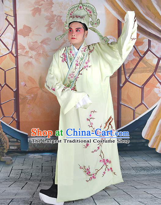 Professional Chinese Peking Opera Niche Costume Traditional Peking Opera Plum Blossom Yellow Robe and Hat for Adults