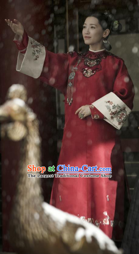 Ancient Drama Story of Yanxi Palace Chinese Qing Dynasty Manchu Duchess Embroidered Costumes and Headpiece Complete Set