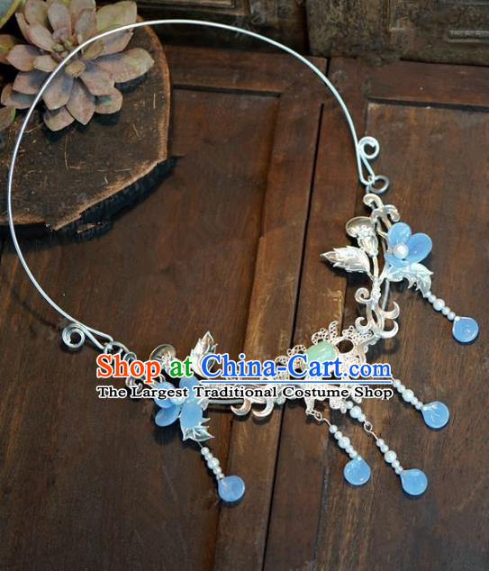 Chinese Handmade Blue Flowers Necklace Ancient Bride Hanfu Necklet Jewelry Accessories for Women