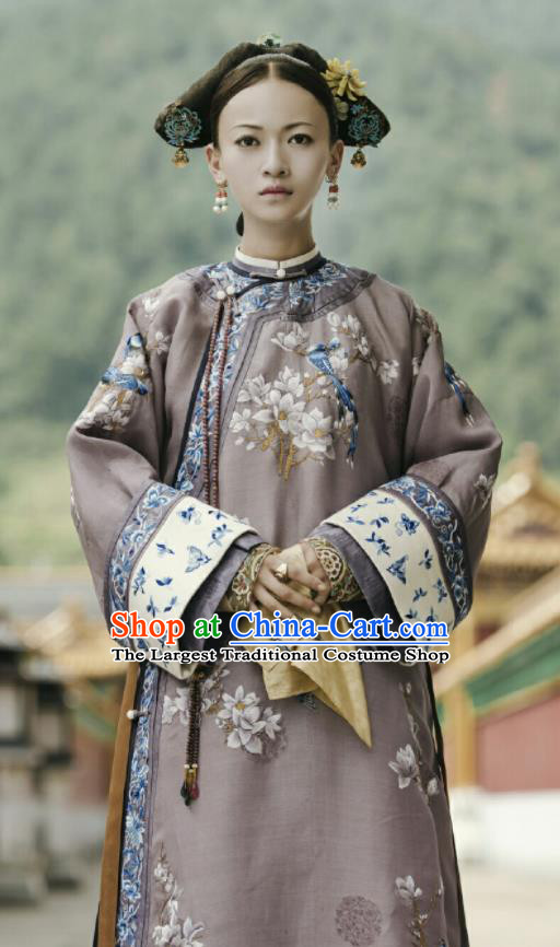 Chinese Ancient Qing Dynasty Imperial Consort Ling Story of Yanxi Palace Embroidered Costumes and Headpiece Complete Set