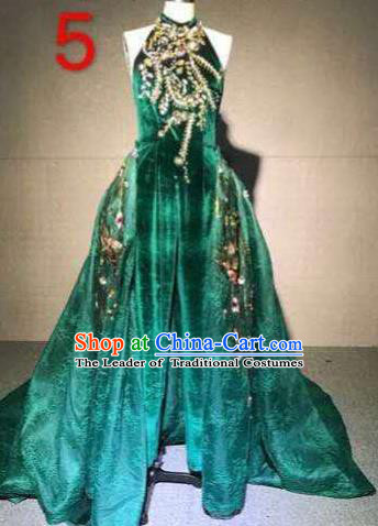 Top Grade Catwalks Customized Costume Stage Performance Model Show Green Velvet Dress for Women
