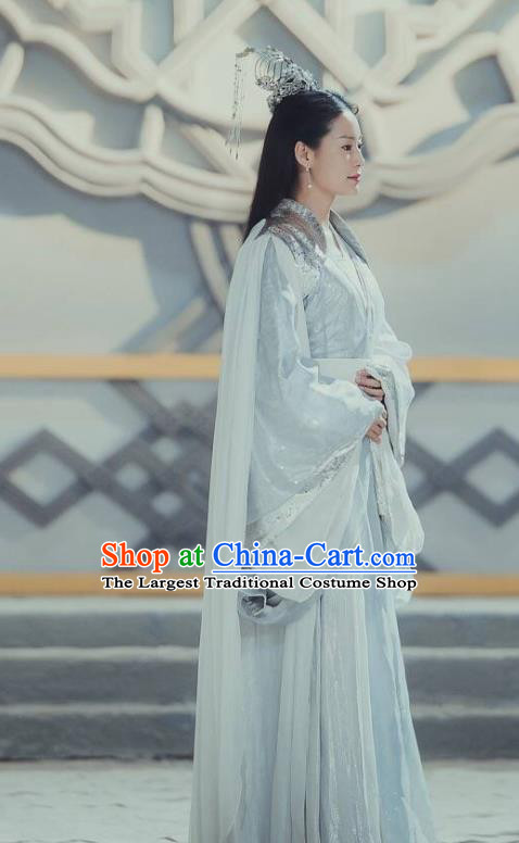 Chinese Ancient Peri Hanfu Dress The Honey Sank Like Frost Ashes of Love Queen Costumes and Headpiece for Women
