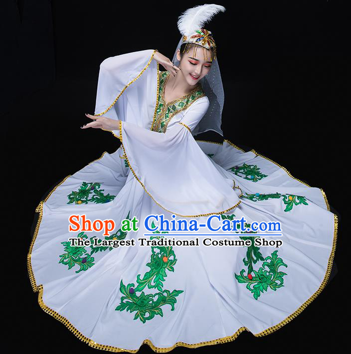 Traditional Chinese Fan Dance Folk Dance Costume Classical Yangko Dance Classical Dance Dress