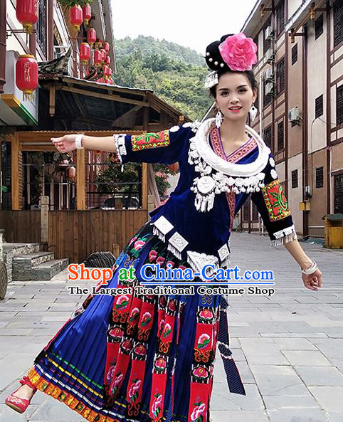 Traditional Chinese Miao Nationality Dance Clothing Hmong Ethnic Minority Costumes and Headwear