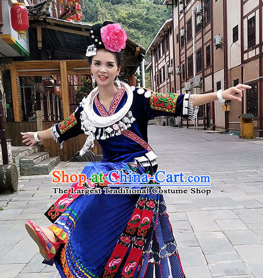 Traditional Chinese Miao Nationality Dance Clothing Hmong Ethnic Minority Costumes and Headwear